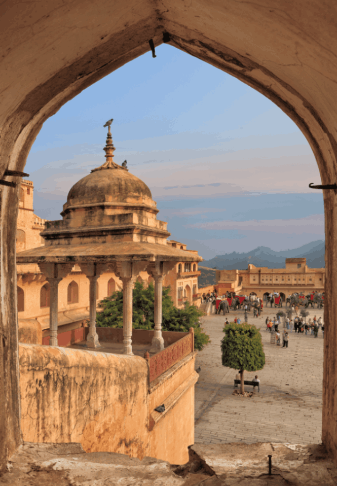 Forts and Palaces 